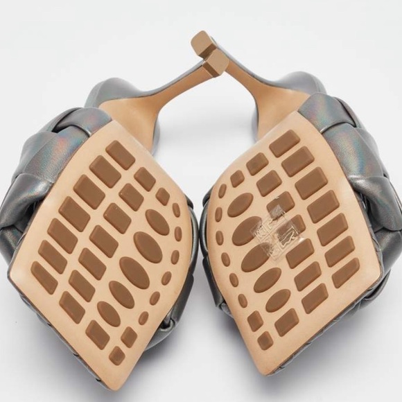 Bottega Veneta - Picture 7 of 7